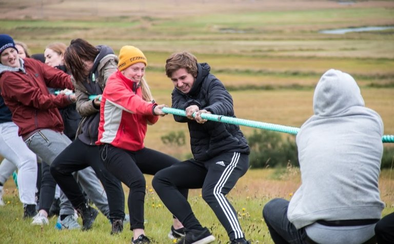 Átök í reiptogi í Ketilási í Fljótum.