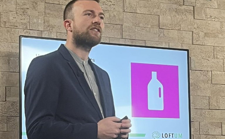 Jóhannes Bjarki Urbancic Tómasson, líffræðingur og sérfræðingur á Umhverfisstofnun. Mynd: Kristín Bj…