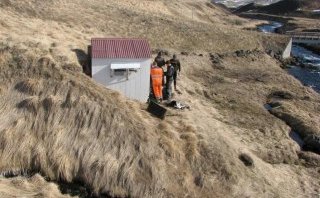 Nemendur VMA í VIR 104 gera upp vatnstúrbínu og rafal