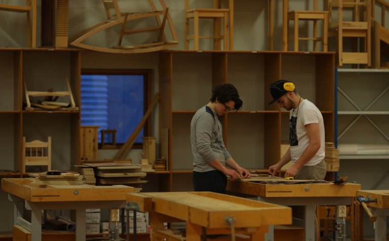 Mikil aðsókn í húsasmíði í kvöldskóla