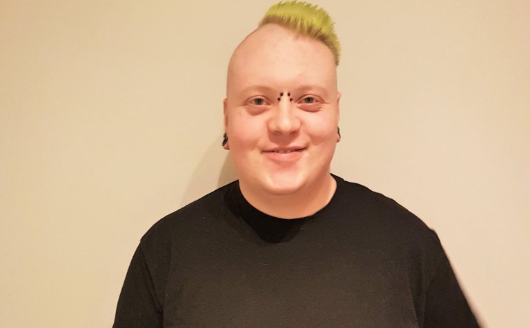 Bjarki Þór Guðmundsson, sérlegur hársnyrtir Hatara