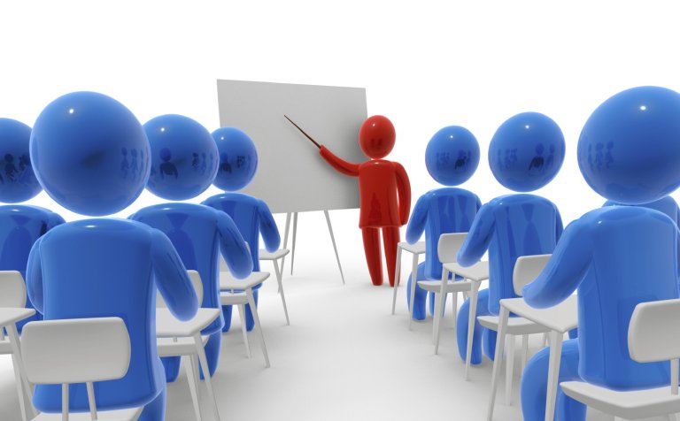 Kennsla hefst í VMA á morgun, þriðjudag.