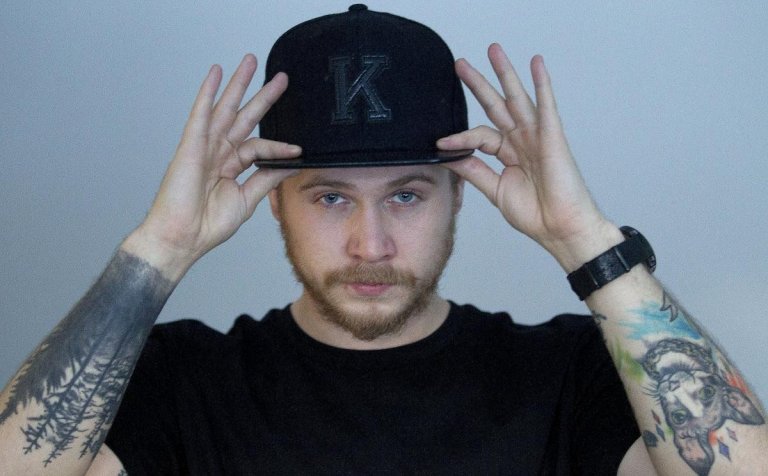 Rapparinn Emmsjé Gauti mætir á árshátíð VMA 2018.