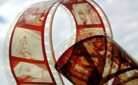 Viðskiptabraut VMA bauð öllum 10. bekkingum á kvikmyndasýningu