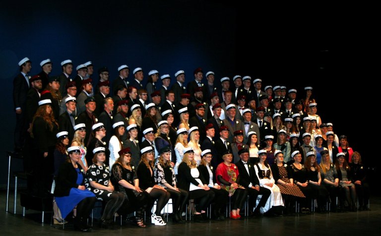 Útskriftarhópurinn að brautskráningu lokinni.