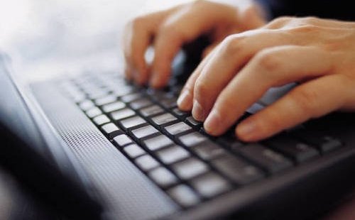 Umsóknarfrestur um fjarnám er til 31. ágúst nk.