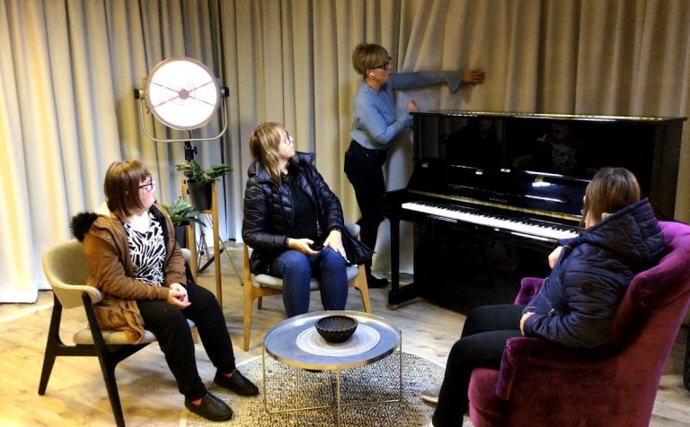 Í myndverinu á N4.