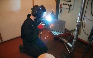 Sveinspróf í stálsmíði