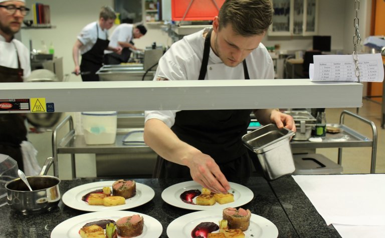 Verklegt próf matreiðslunema í VMA í desember 2016