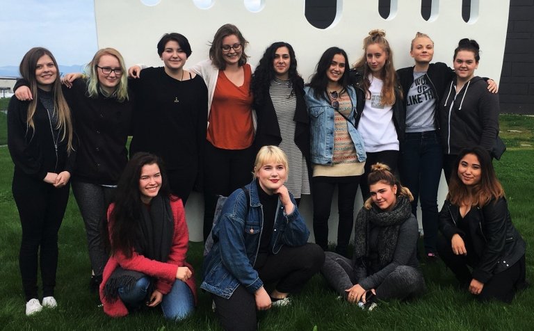 Textílnemendur frá VMA og Charlottenlund.