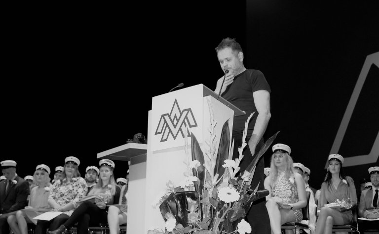 Hilmar Friðjónsson flytur ávarp í Hofi í dag.