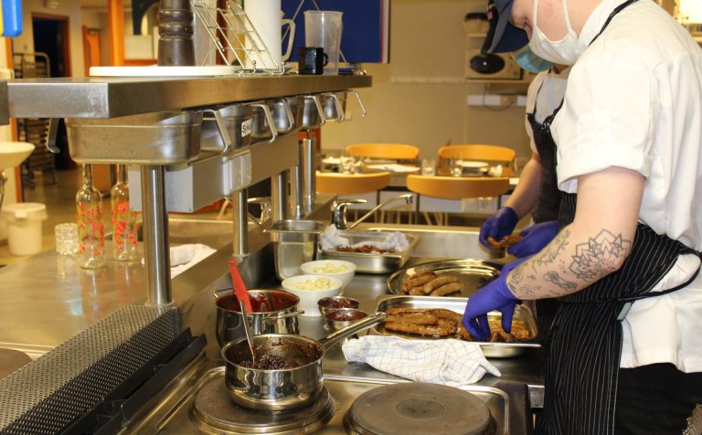 Nemendur bjuggu til nokkrar útgáfur af pylsum.