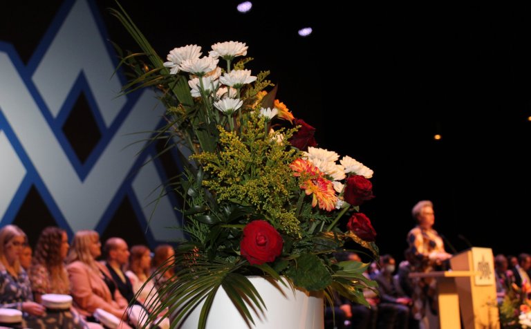 Upptaka frá brautskráningarhátíðinni í Hofi