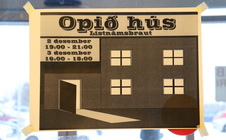 Opið hús í tvo tíma í kvöld og aðra tvo á morgun.