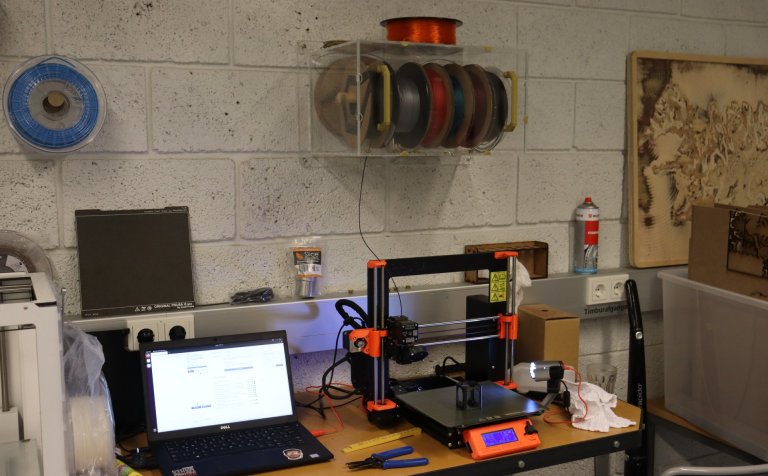 Hinn nýi þrívíddarprentari Fab Lab Akureyri.