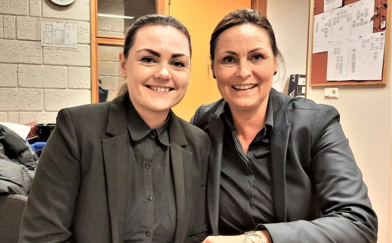 Ingibjörg Bergmann og Heba Finnsdóttir.