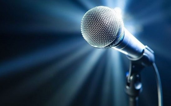 Sextán lög í Sturtuhausnum 2019 í kvöld - fimmtudagskvöld