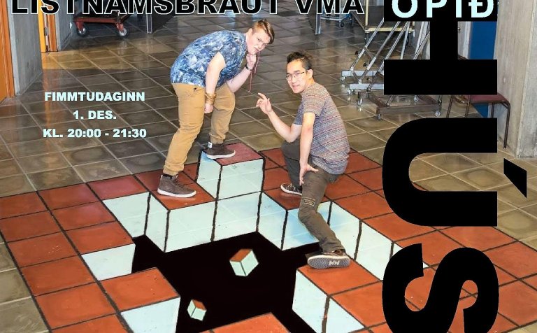 Það verður margt að sjá á opnu húsi í kvöld.