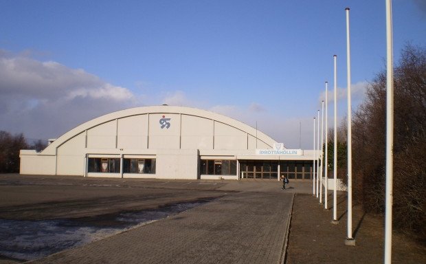 Árshátíð VMA verður í Íþróttahöllinni á Akureyri.