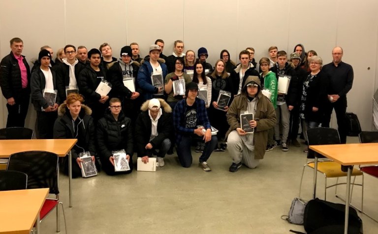 Nemendur með fulltrúum RSÍ og SART.