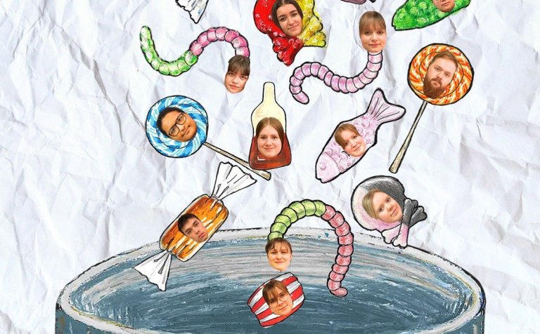 Sautján nemendur eiga verk á lokaverkefnissýningunni í Hofi.