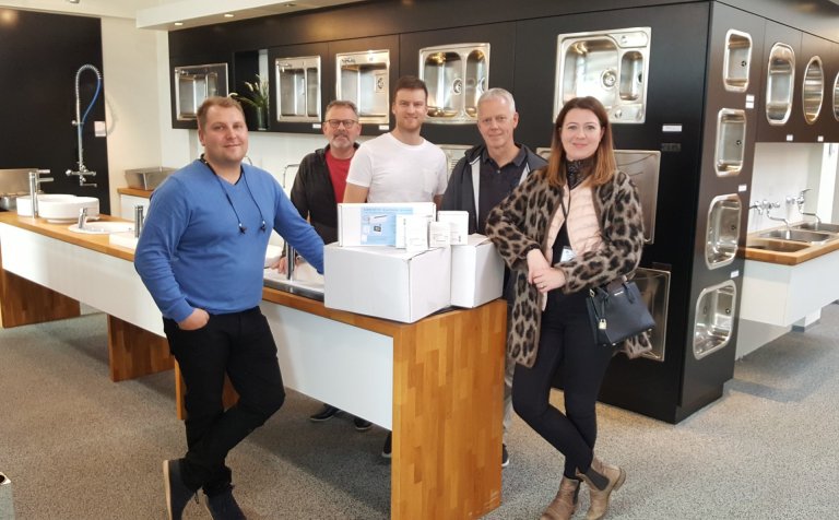 Fulltrúar Tengis og VMA við afhendingu gjafarinnar