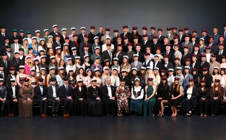 Brautskráningarhópurinn. Mynd: Páll A. Pálsson.