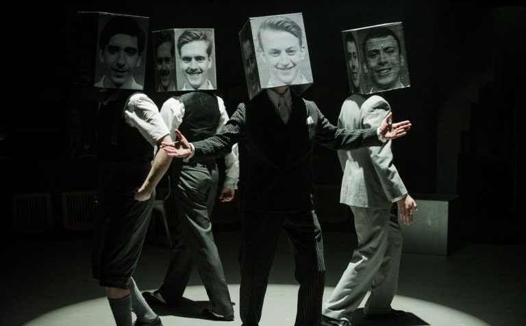 Alþjóðlegur leiklistarháskóli í London með inntökupróf í Reykjavík